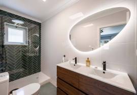 Totally renovated detached 3 bedroom quinta, in 2,760  m² plot. Santa Bárbara de Nexe.
