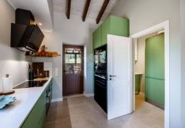 Totally renovated detached 3 bedroom quinta, in 2,760  m² plot. Santa Bárbara de Nexe.
