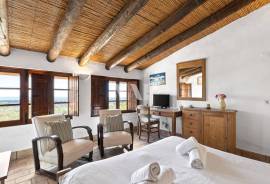 9 Bedroom Villa with Heated Pool and Sea Views in Boliqueime 9 Bedroom Villa with Heated Pool and Sea Views in Boliqueime