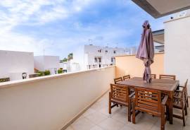 4 Bedroom Semi-Detached House, Vilamoura