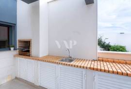 4 Bedroom Semi-Detached House, Vilamoura