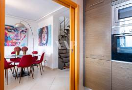 4 Bedroom Semi-Detached House, Vilamoura