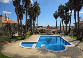 Elegant FURNISHED 3 Bedroom Apartment with 2 Suites in the Prestigious Quinta da Beloura Elegant FURNISHED 3 Bedroom Apartment with 2 Suites in the Prestigious Quinta da Beloura