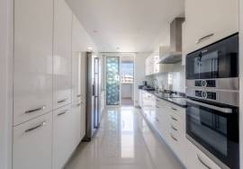 3 bedroom apartment with sea view for sale in Lagos