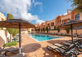2 bedroom apartment for sale in Luz