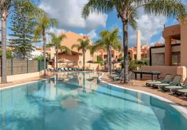 2 bedroom apartment for sale in Luz
