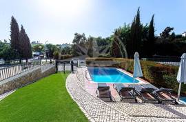 Elegant Detached 4 Bedroom Tavira Villa with Private Pool, Garden & Sea Views