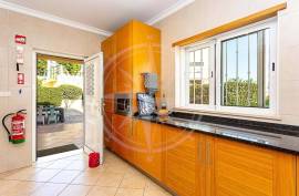 Elegant Detached 4 Bedroom Tavira Villa with Private Pool, Garden & Sea Views