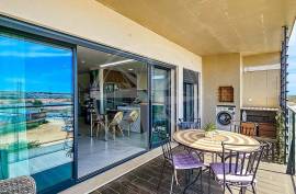Tavira centre 2 bed penthouse apartment with private 91 m2 rooftop terrace