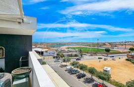 Tavira centre 2 bed penthouse apartment with private 91 m2 rooftop terrace