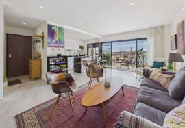 Tavira centre 2 bed penthouse apartment with private 91 m2 rooftop terrace