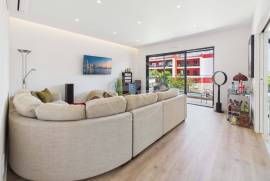 Tavira centre 2 bedroom apartment with large terraces and private plunge pool