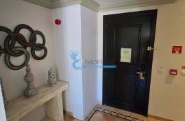 Elegant 2 Bedroom Apartment in the Prestigious Pine Cliffs Resort Algarve