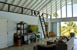 Private, Easy-Care Lifestyle Private, Easy-Care Lifestyle