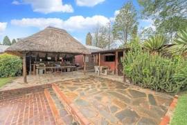 Luxury 11 Bed Estate With 4 Garden Cottages For Sale in Fontainebleau Randburg South Africa