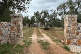 Estate For Redvelopment for Sale In Ceglie Messapica Brindisi Puglia Italy
