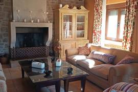 10 bed 4 Star Hotel For Sale in Navalonguilla Avila Spain