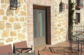 10 bed 4 Star Hotel For Sale in Navalonguilla Avila Spain