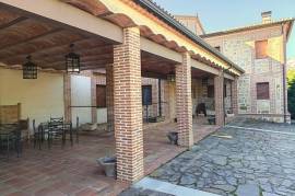 10 bed 4 Star Hotel For Sale in Navalonguilla Avila Spain