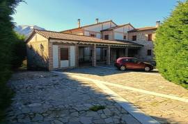 10 bed 4 Star Hotel For Sale in Navalonguilla Avila Spain