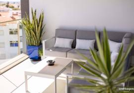 Modern 3 Bedroom Sea View Apartment with Rooftop Pool in Lagos