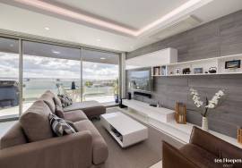 Modern 3 Bedroom Sea View Apartment with Rooftop Pool in Lagos