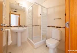 3 Bedroom Townhouse with Sea Views in Vale da Ribeira