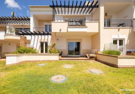 3 Bedroom Townhouse with Sea Views in Vale da Ribeira