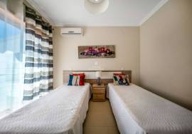House T2 | Parking space | condominium with pool in Albufeira House T2 | Parking space | condominium with pool in Albufeira