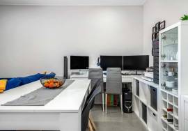 1 Bedroom Apartment | Parking space | elevator | sea view | Renewed | Central area 1 Bedroom Apartment | Parking space | elevator | sea view | Renewed | Central area