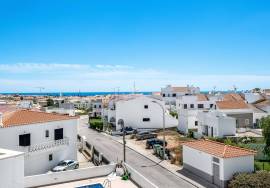 1 Bedroom Apartment | Parking space | elevator | sea view | Renewed | Central area 1 Bedroom Apartment | Parking space | elevator | sea view | Renewed | Central area