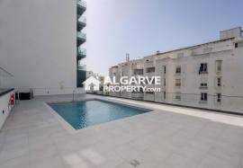 Modern 2 bedroom apartment with sea views 150 meters from Quarteira Beach, Algarve