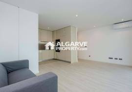 Modern 2 bedroom apartment with sea views 150 meters from Quarteira Beach, Algarve