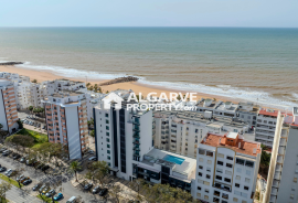 Modern 2 bedroom apartment with sea views 150 meters from Quarteira Beach, Algarve