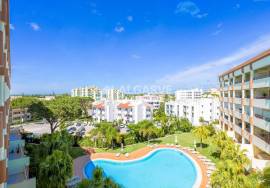 Spacious 2 Bedroom apartment close to the Marina and Golf in Vilamoura Spacious 2 Bedroom apartment close to the Marina and Golf in Vilamoura