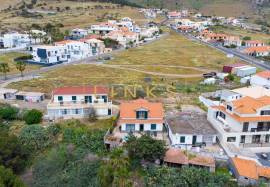 3 bedroom villa with sea view – Pé do Pico area 3 bedroom villa with sea view – Pé do Pico area