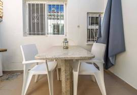 2 BEDROOM VILLA + ANNEX - ONE HOUSE TWO OPPORTUNITIES