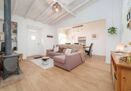 2 BEDROOM VILLA + ANNEX - ONE HOUSE TWO OPPORTUNITIES