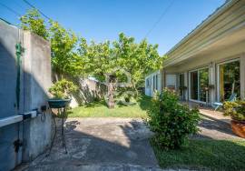 Single storey house T4 in Palmeira, Santo Tirso