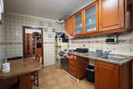 Semi-detached house T3, on the outskirts of the city of V.N.Famalicão
