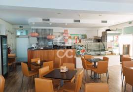 Commercial store for rent in Gondifelos