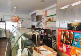 Commercial store for rent in Gondifelos Commercial store for rent in Gondifelos