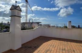 Algarve, Carvoeiro, for sale, 3 bedroom villa with garage, in a prime location in Carvoeiro - just a few steps from the centre and the beach Algarve, Carvoeiro, for sale, 3 bedroom villa with garage, in a prime location in Carvoeiro - just a few steps from the centre and the beach