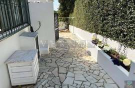 Algarve, Carvoeiro, for sale, 3 bedroom villa with garage, in a prime location in Carvoeiro - just a few steps from the centre and the beach Algarve, Carvoeiro, for sale, 3 bedroom villa with garage, in a prime location in Carvoeiro - just a few steps from the centre and the beach