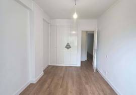 3 bedrom in Lisbon with parking
