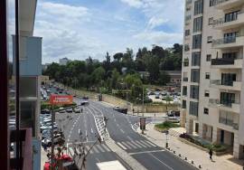 3 bedrom in Lisbon with parking