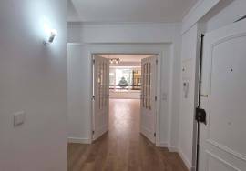 3 bedrom in Lisbon with parking