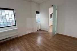 Commercial property Cascais Polima