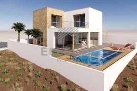 3 BEDROOM VILLA IN PORTO SANTO