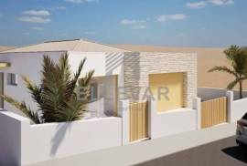 HOUSE IN PORTO SANTO